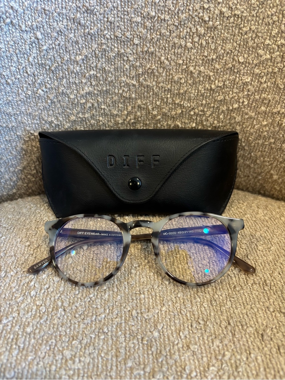 DIFF Round Blue Light Blocking Glasses in Tortoiseshell